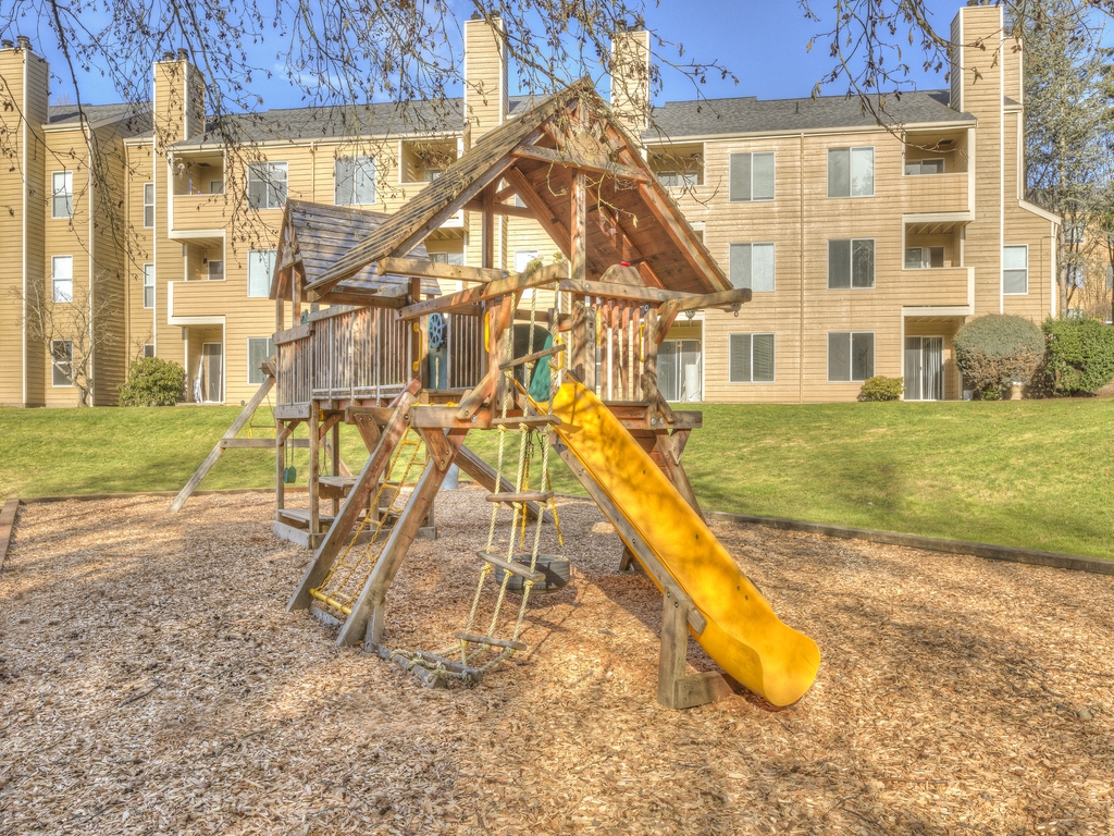 Nickel Creek Apartments Image 15