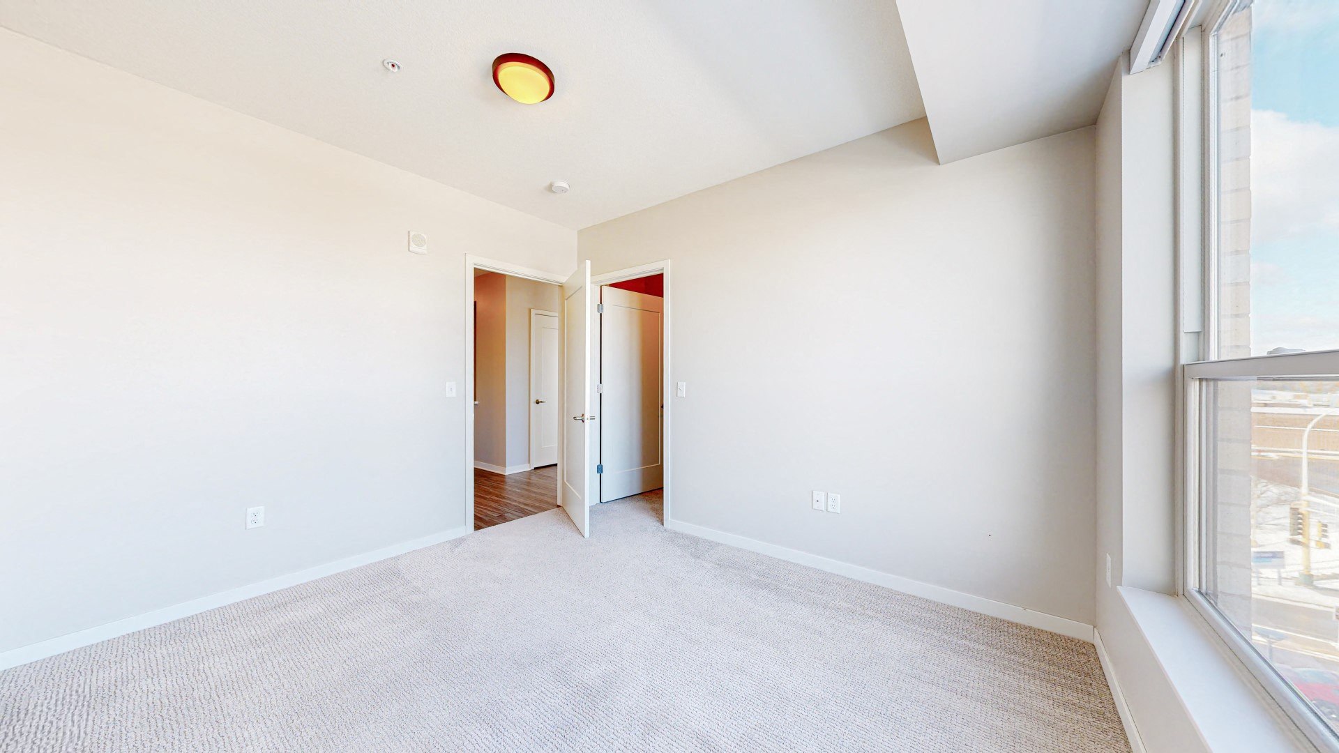 Residences at 1700 Image 57