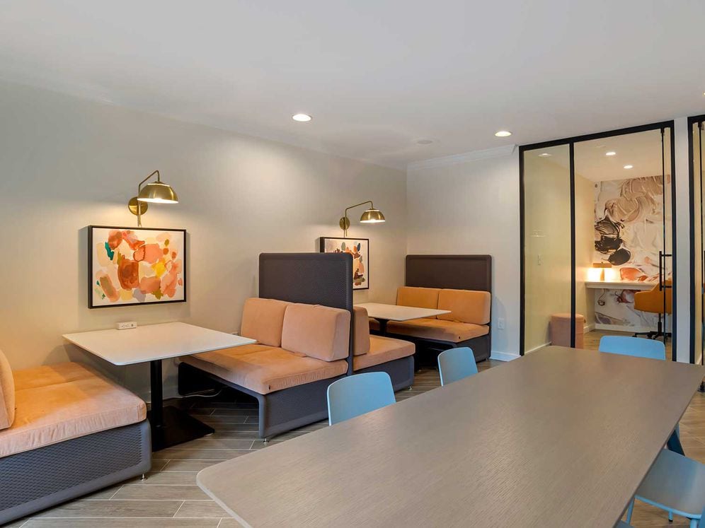 Resident Lounge with Study Pods