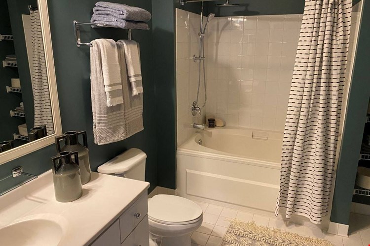 Fisher Building City Club Apartments Image 12