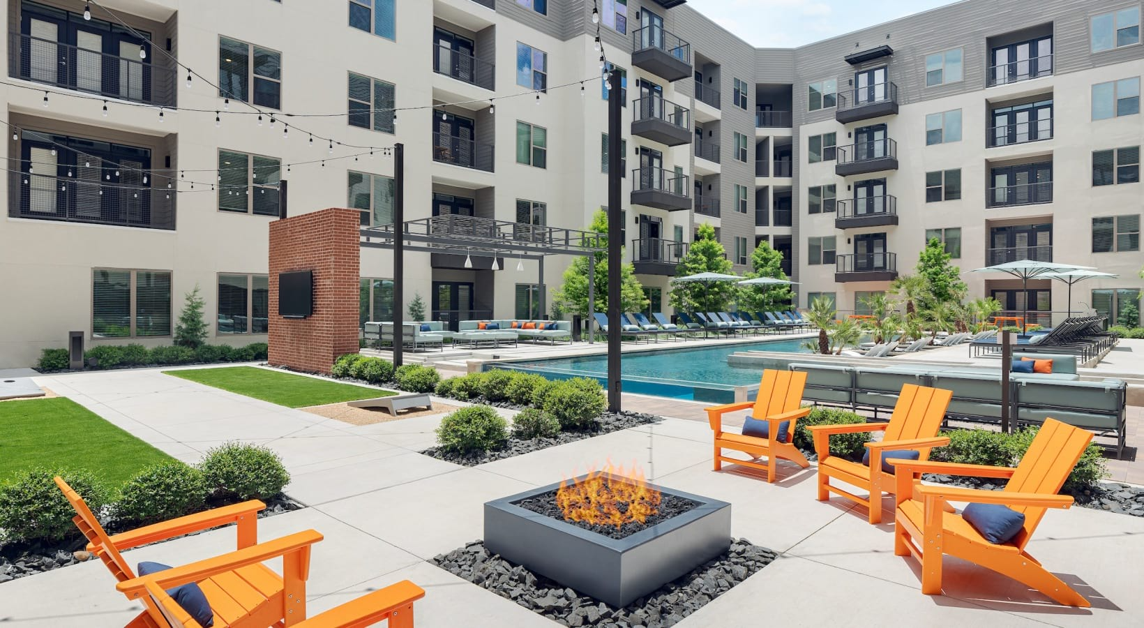 The Flats at River North Image 1