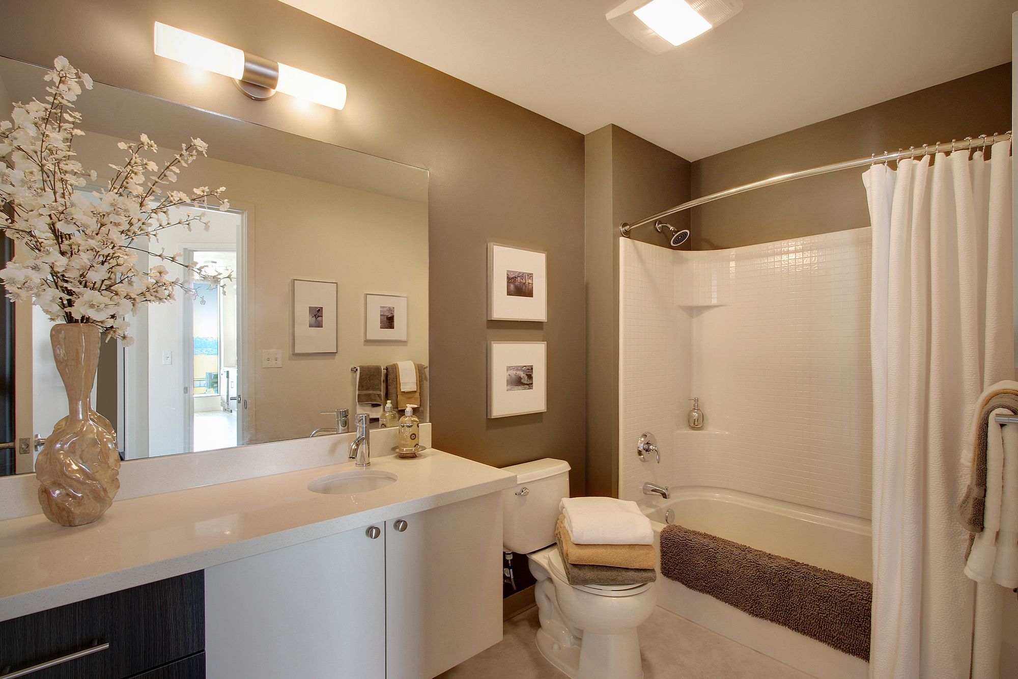 Griffis Seattle Waterfront Image 11