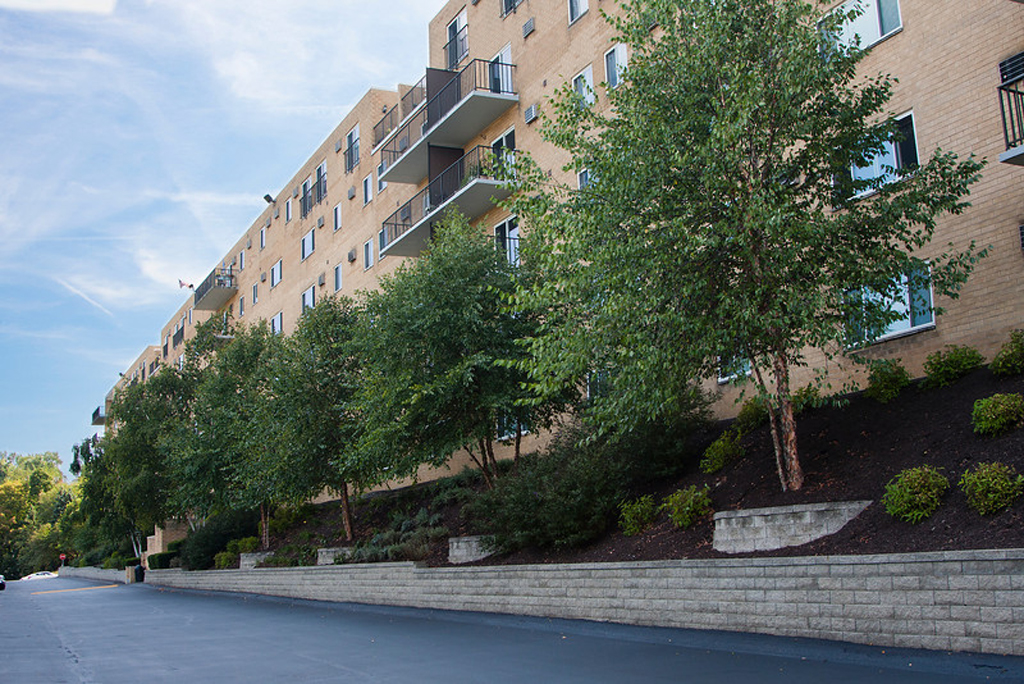 Nob Hill Apartments Image 1