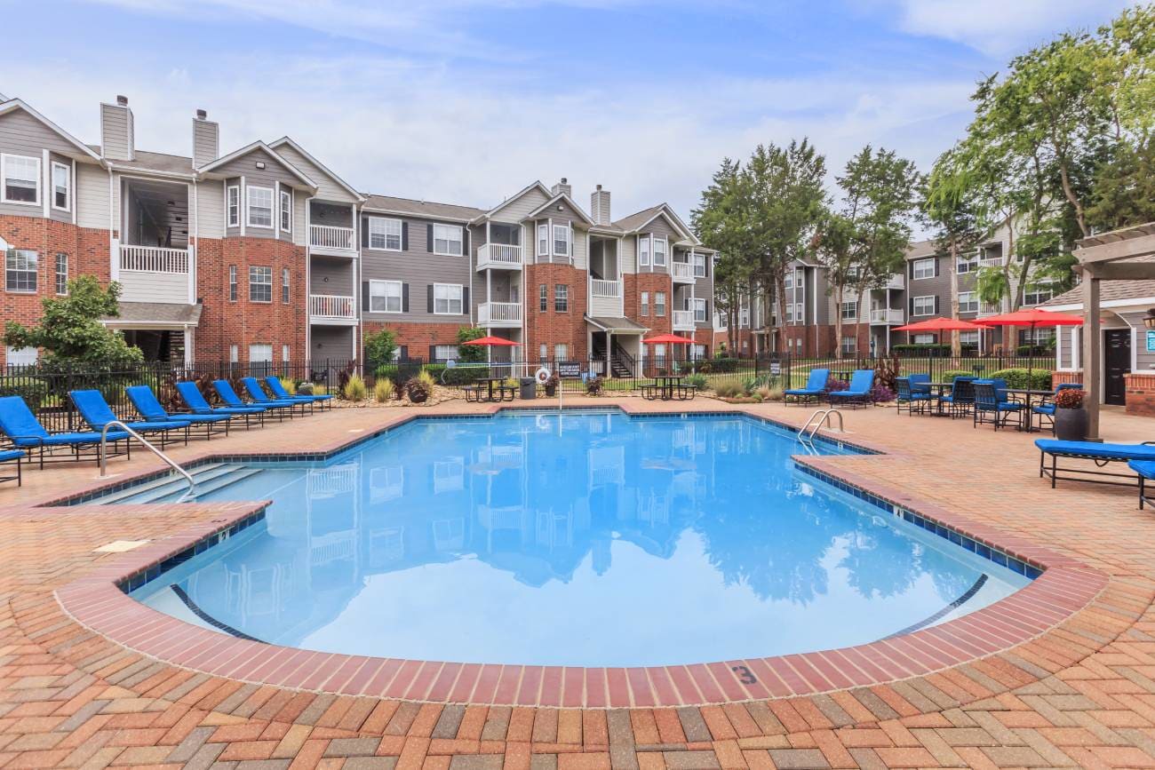 Carrington Park Image 1