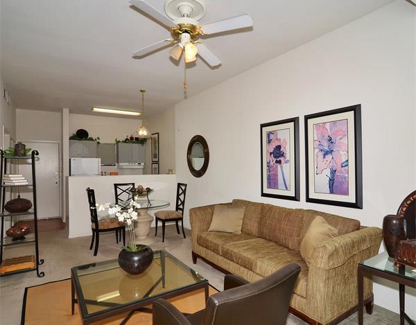 Mylo Apartments Image 40