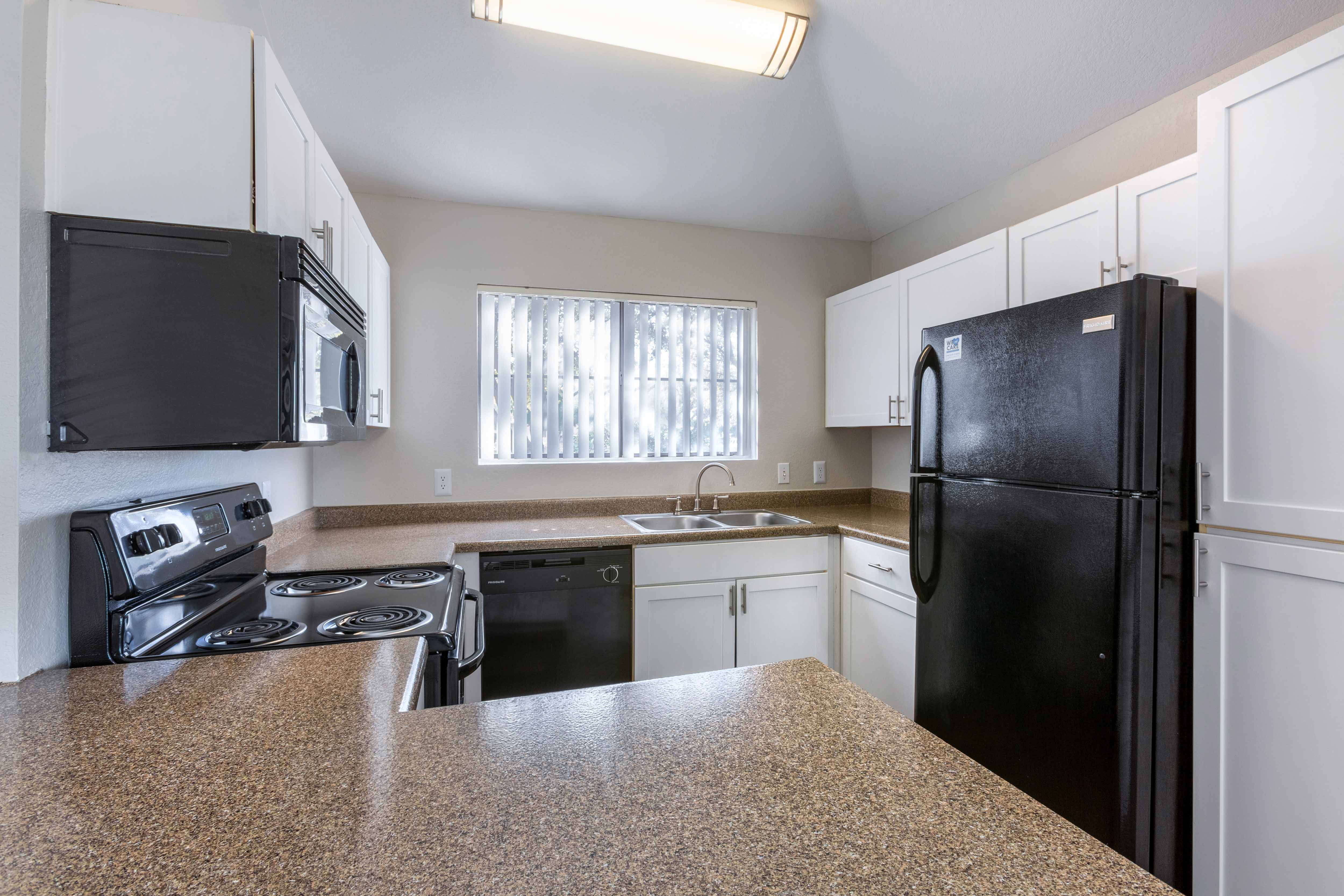 CentrePoint Apartment Homes Image 10