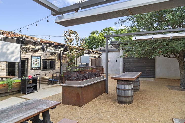 Camden Henderson Image 40