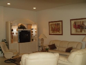 Valencia Shores Image 8