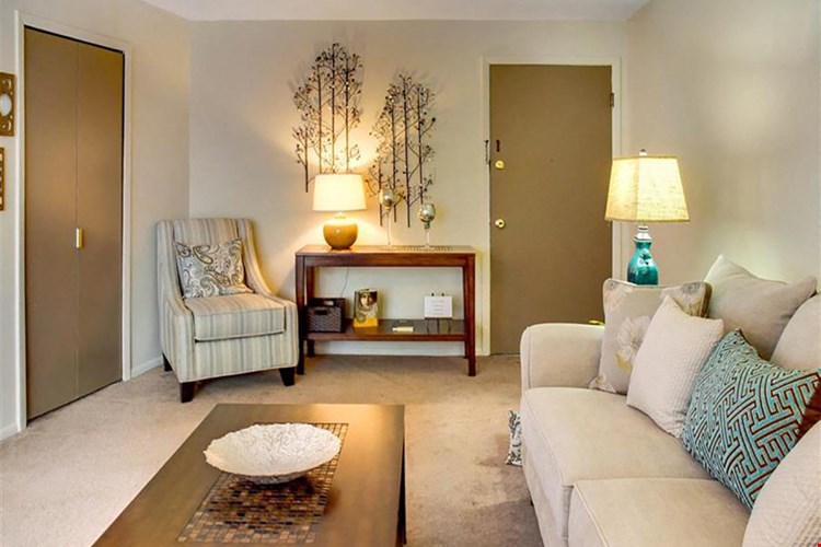 Trinity Towers Image 6