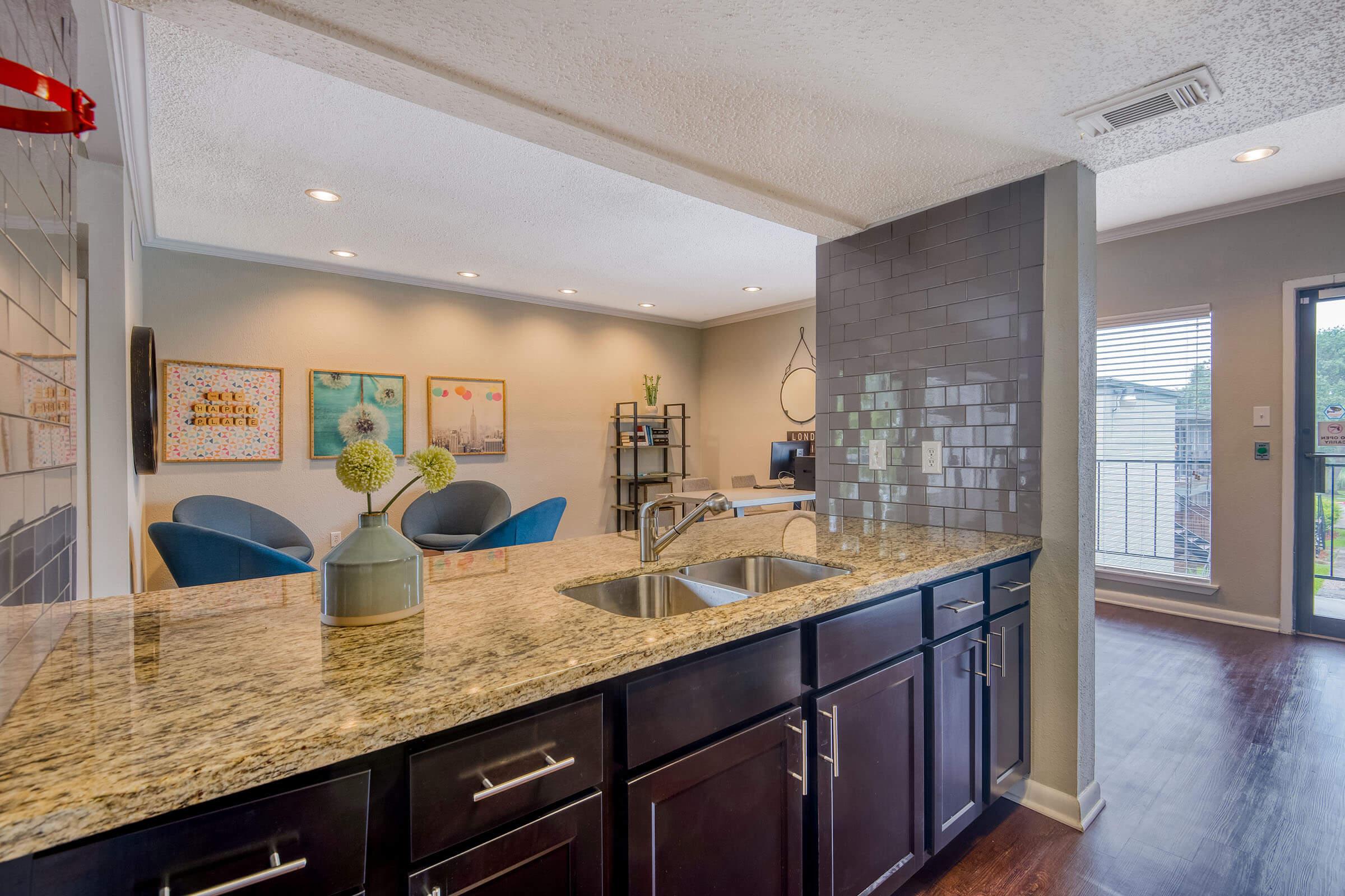 Creekside Villas at Clear Lake Image 4