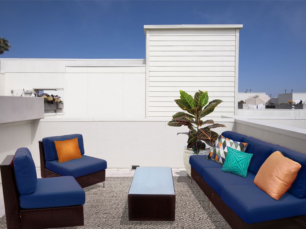 Rooftop Balcony