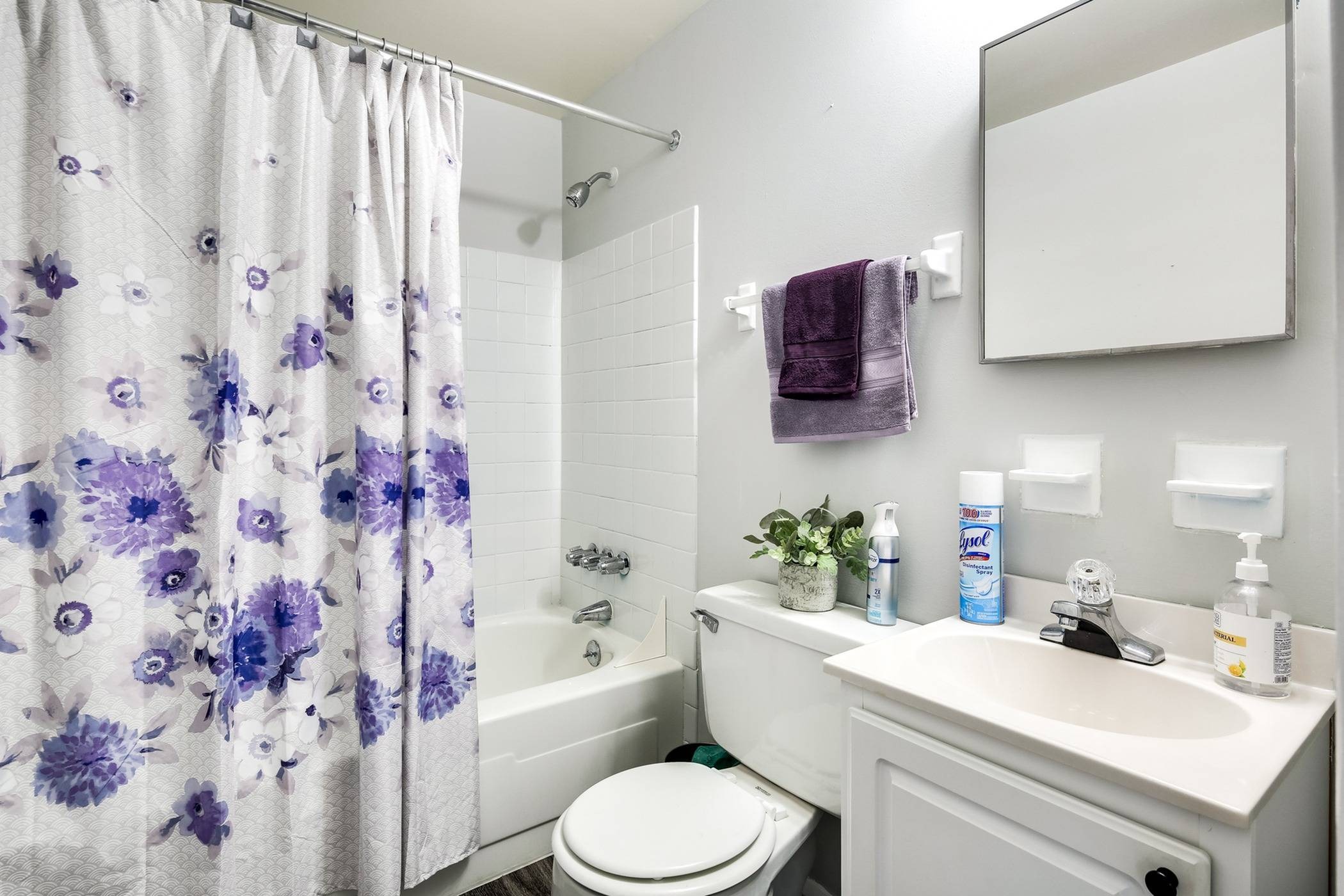 Townhomes at River's Gate Image 11