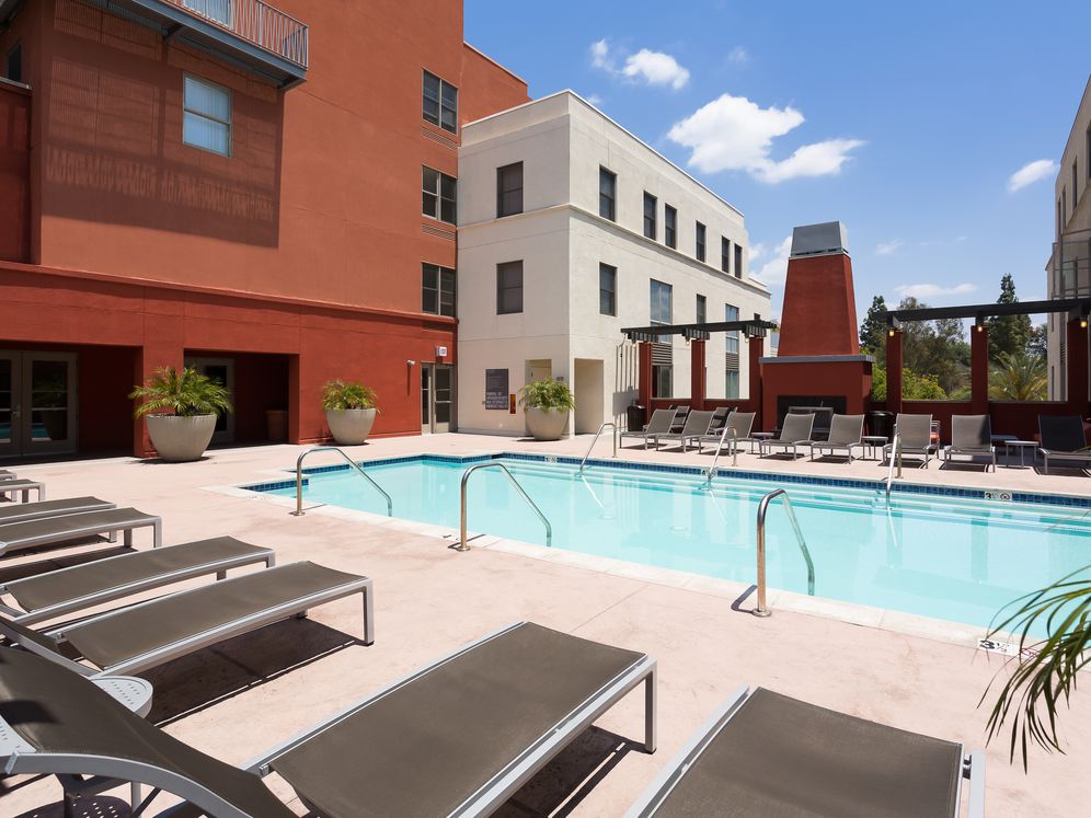 Swimming Pool with Sundeck