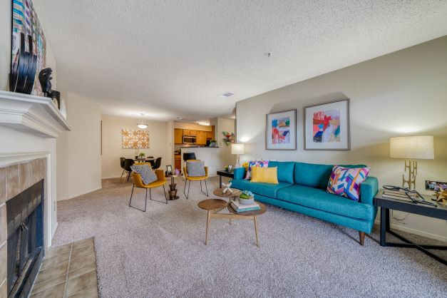 The Views at Laurel Lakes Apartment Homes Image 5