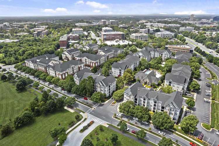 Camden Fallsgrove Image 29