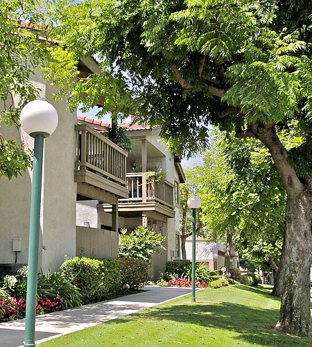 Sandcastle Apartments Image 9