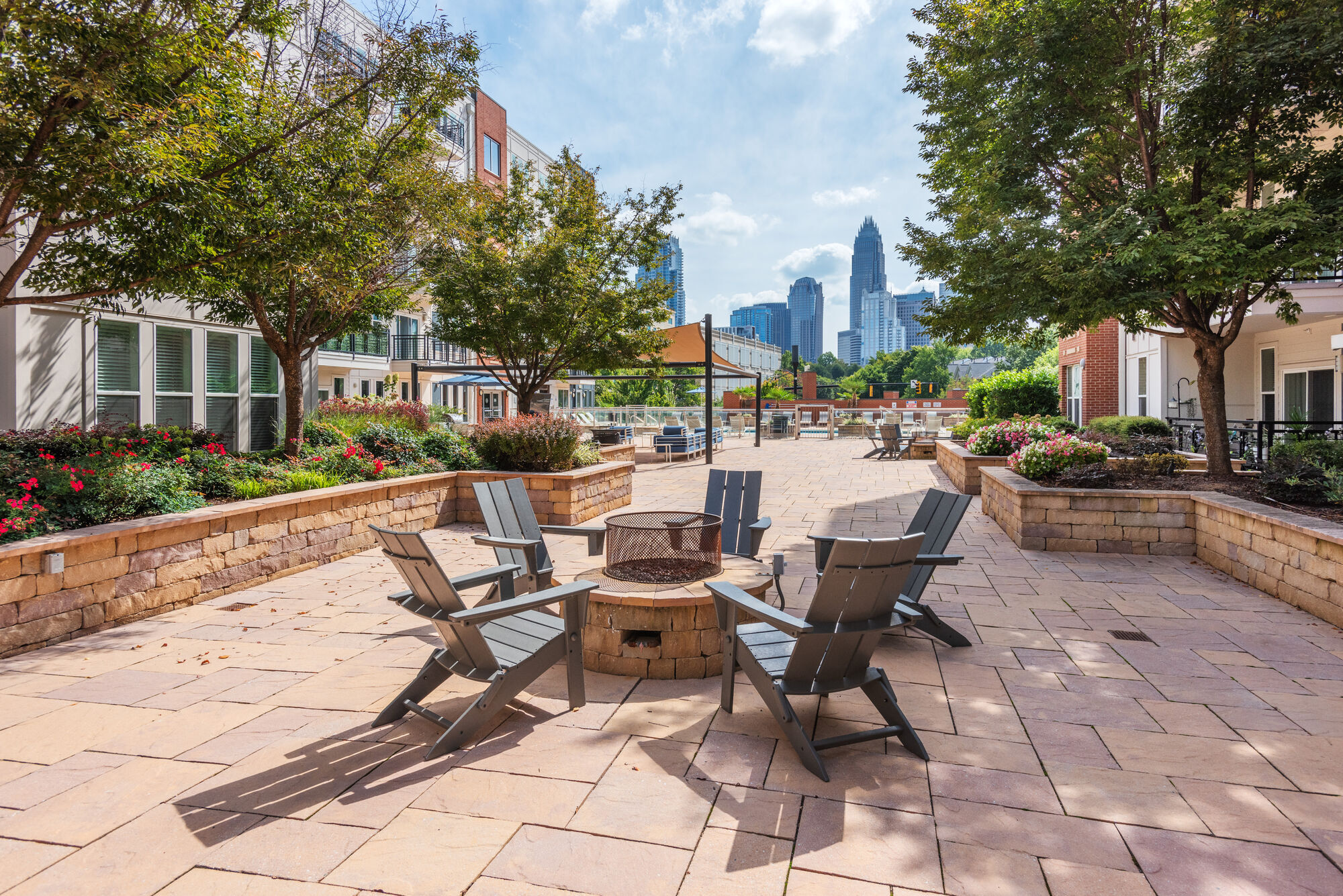 Gateway West Image 19