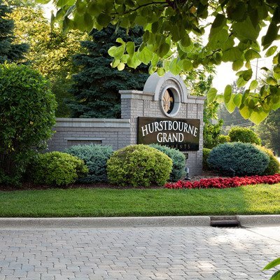 Hurstbourne Grand Apartments Image 2