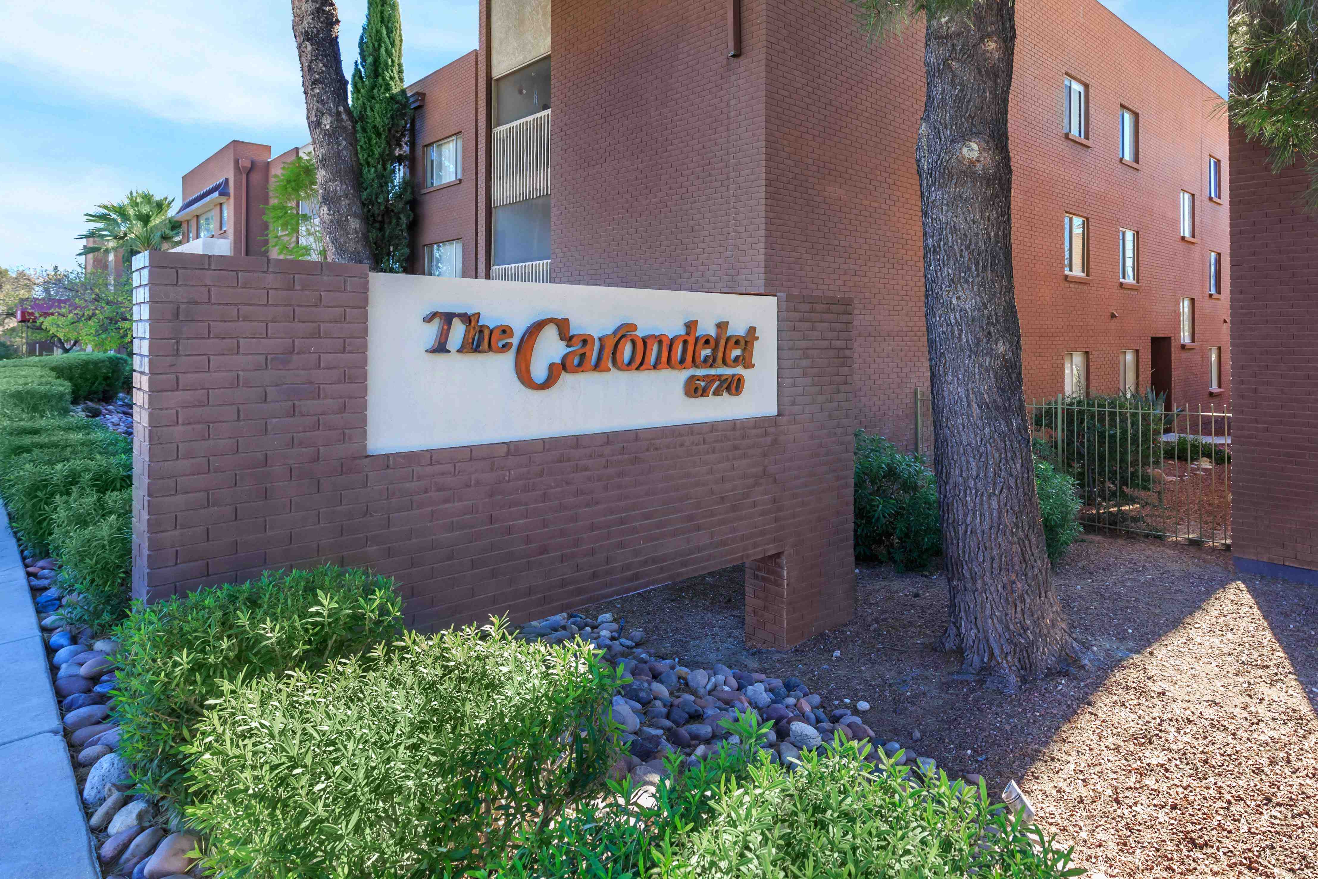 Carondelet Apartments Image 19