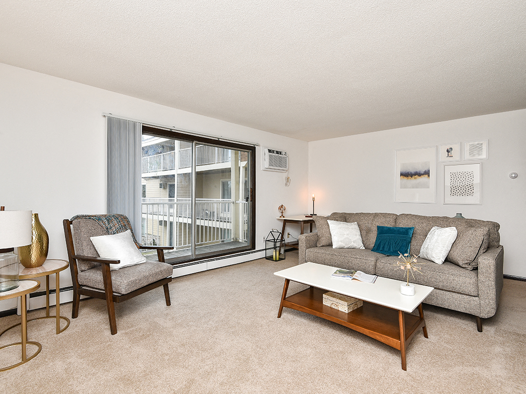 Pines of Burnsville Image 16