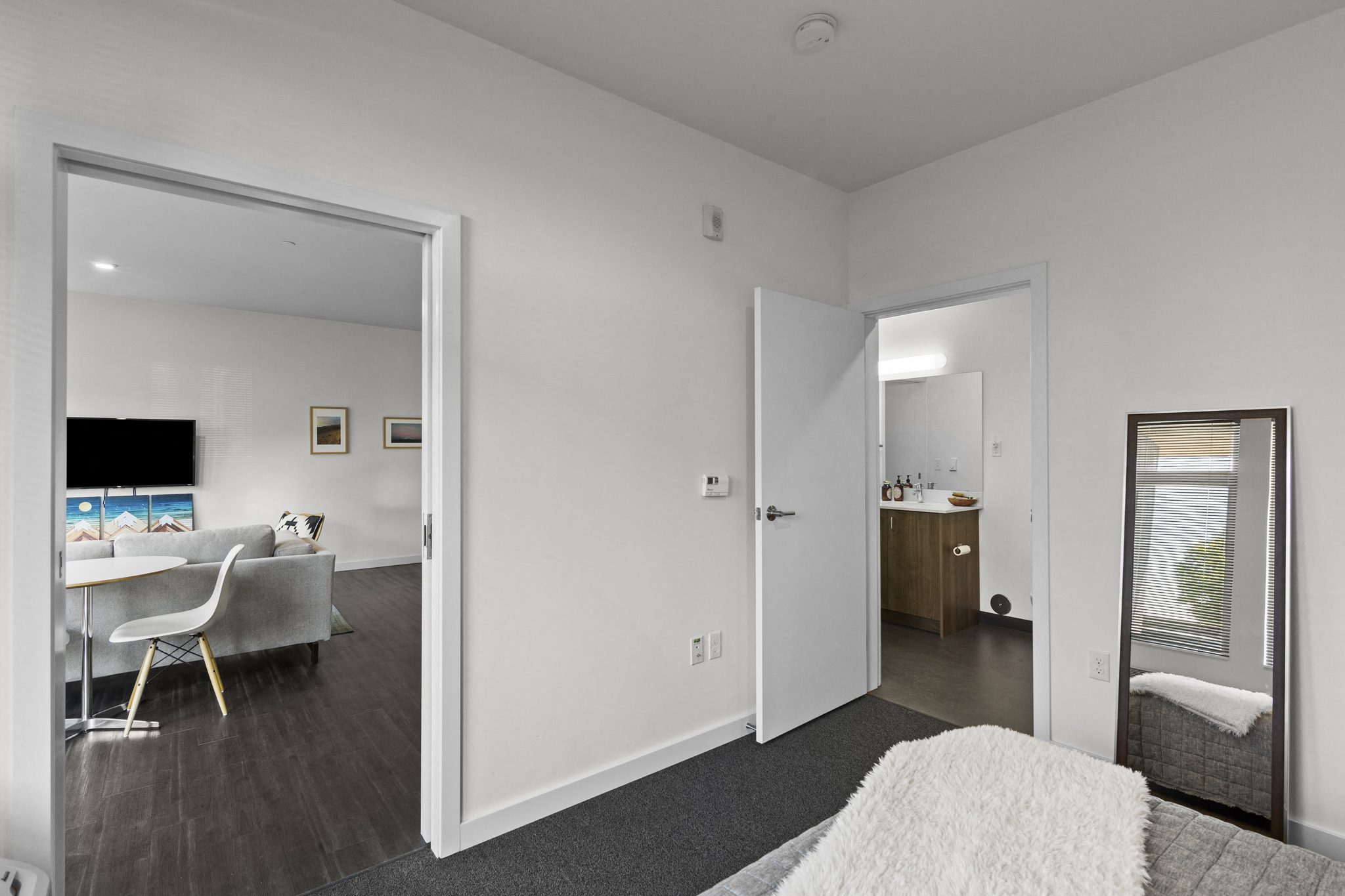 Range Apartments Image 9