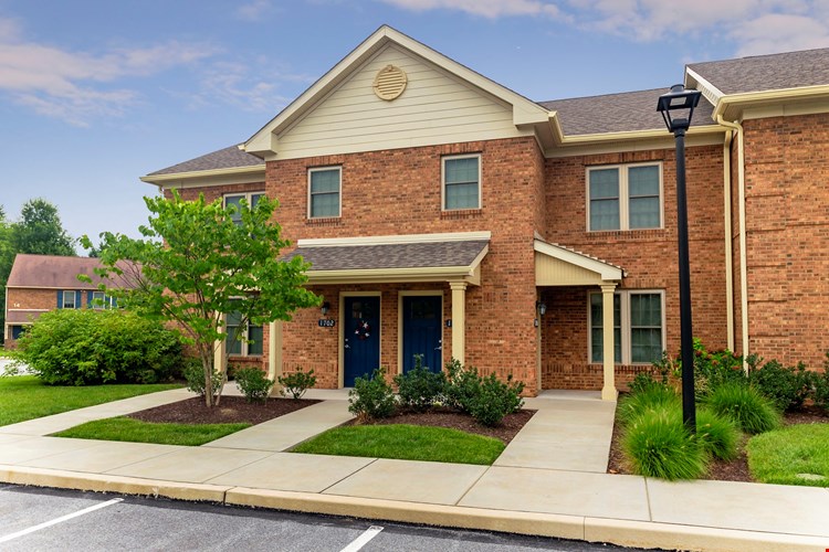 Private Entry Buildings