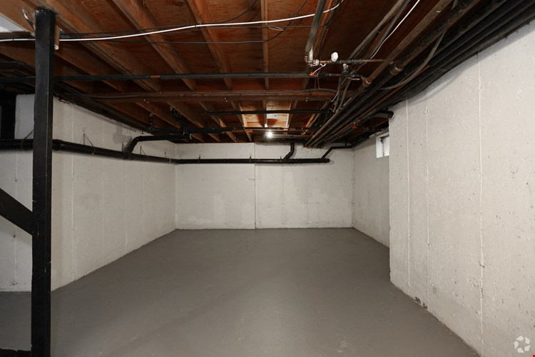 Windsor Crossing Image 7