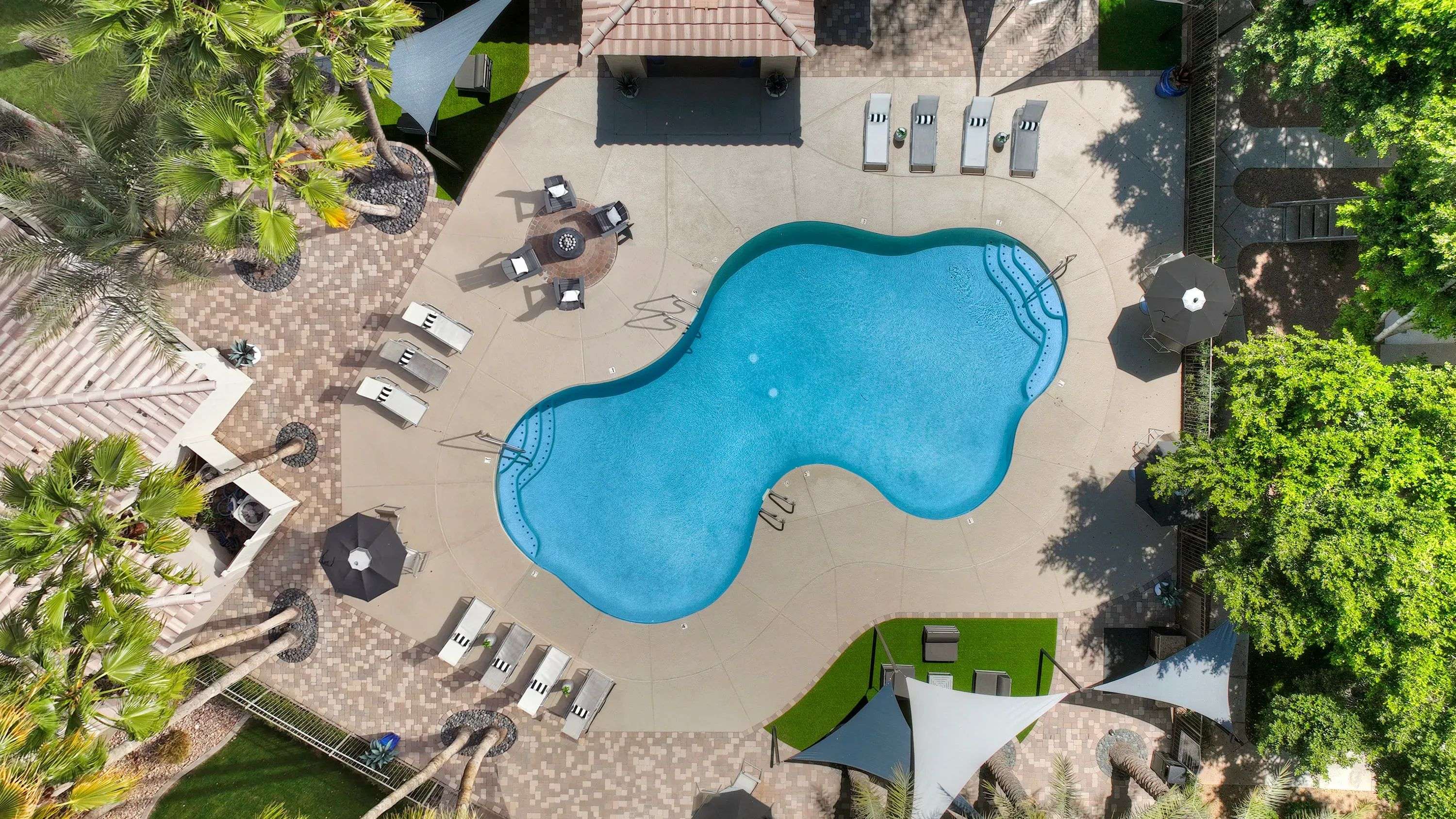 Paradise is calling at our resort-style pool with a sprawling sundeck.