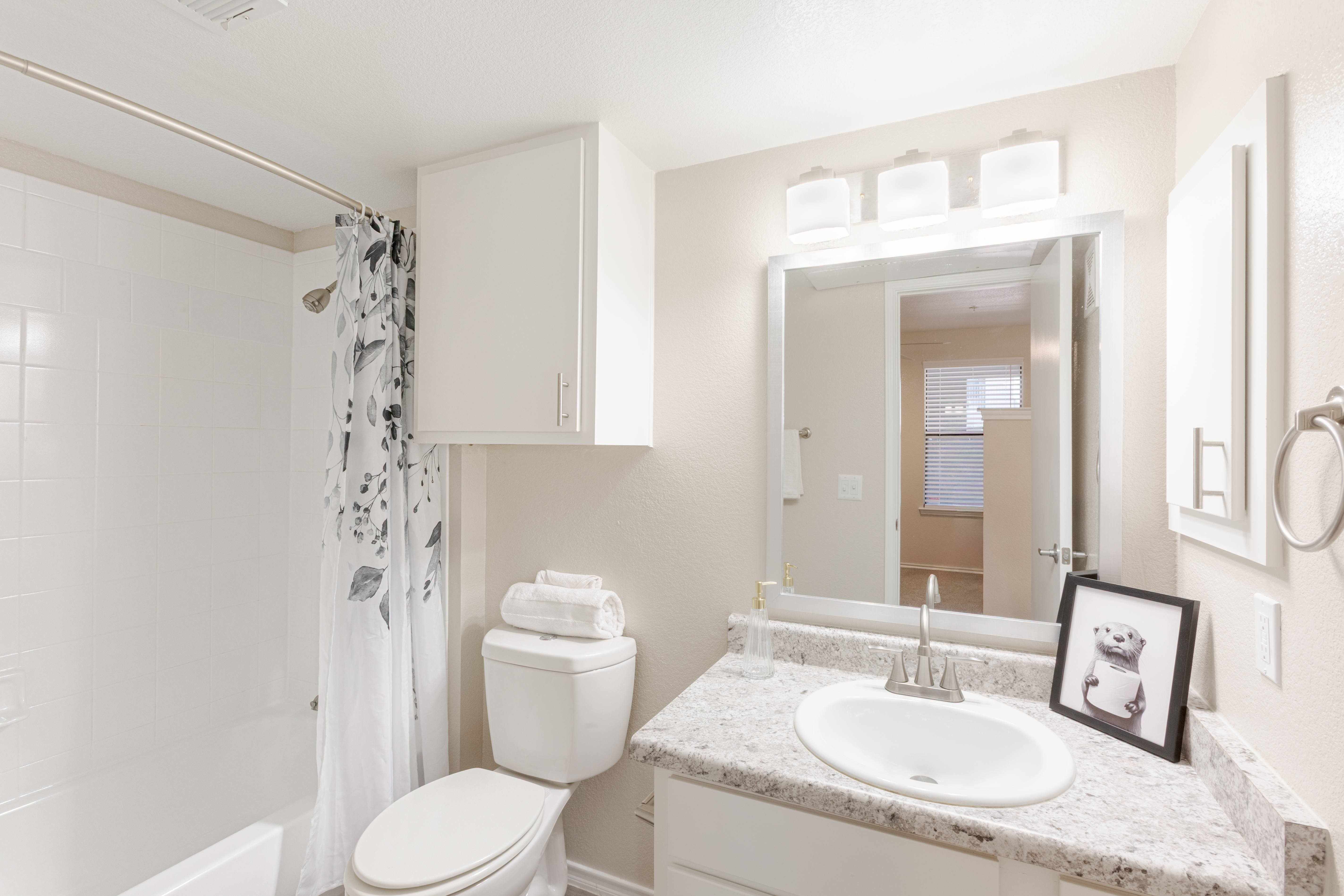 Riverwalk Luxury Apartments Image 18