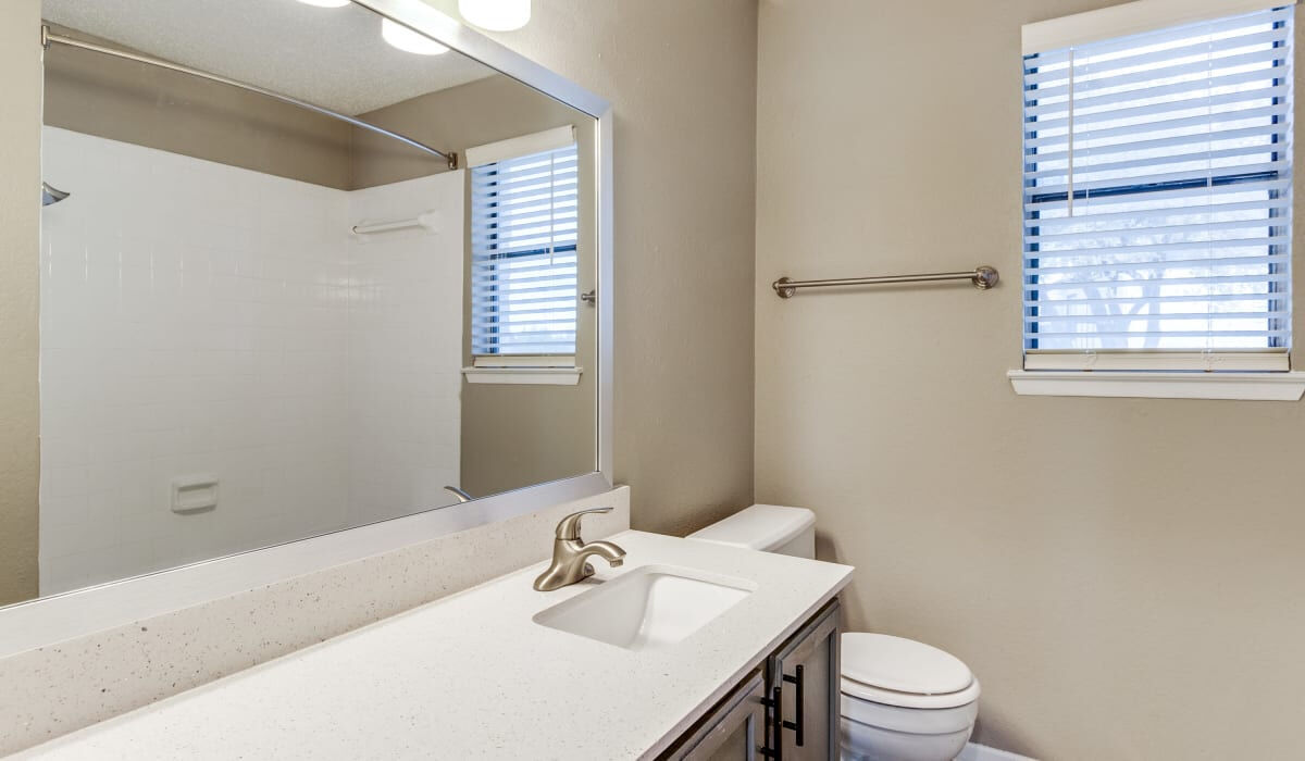 Knowlton Apartment Homes Image 13