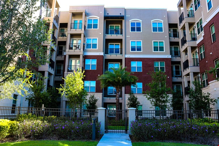 Varela Westshore Apartments Image 45