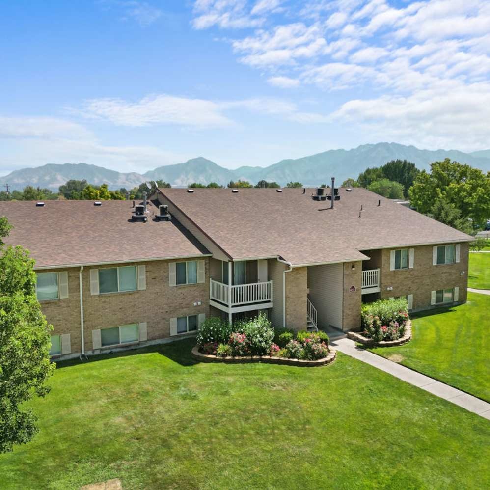 Lincoln Park Apartments Image 2