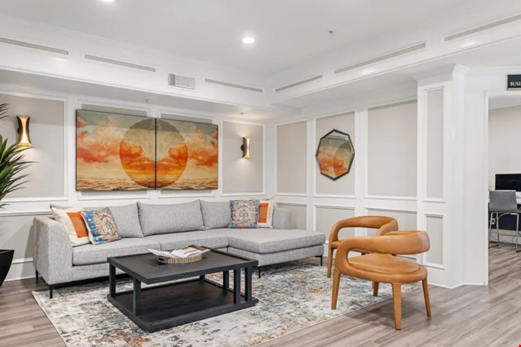 Marquis on Pin Oak Park Image 3