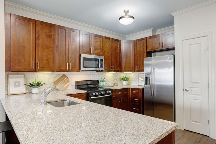 Village Green Hills Image 4