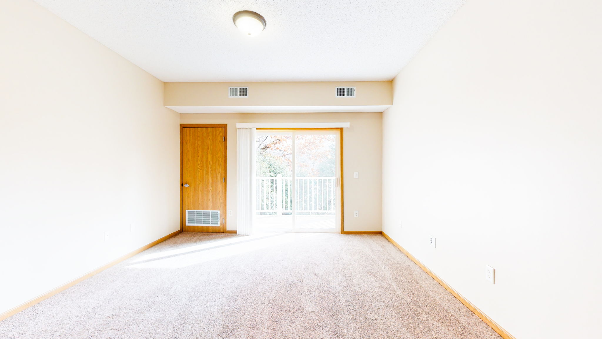 Pine - 1 bedroom/1 bath