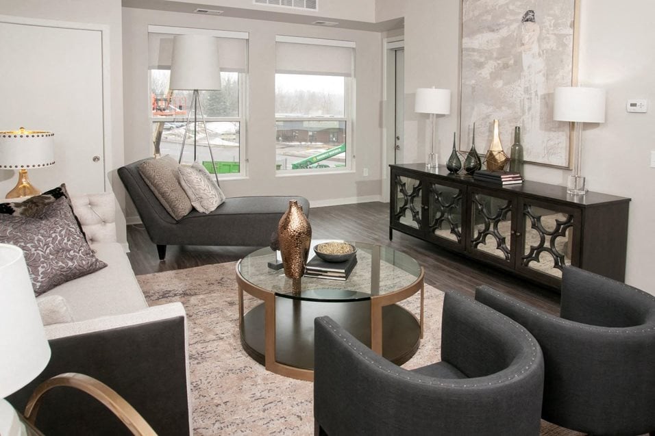 Residences at 1700 Image 16