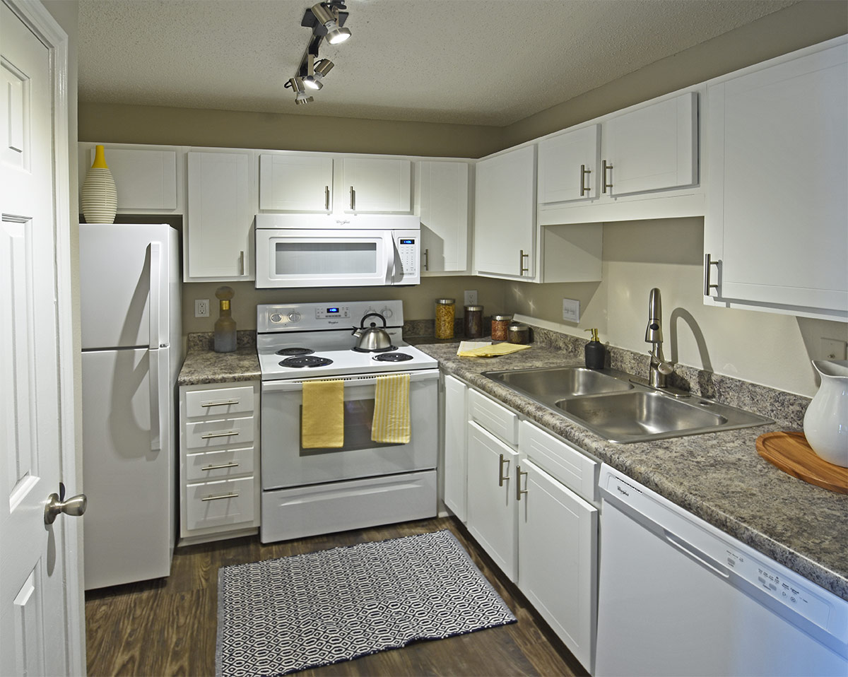 North Creek Apartments Image 6