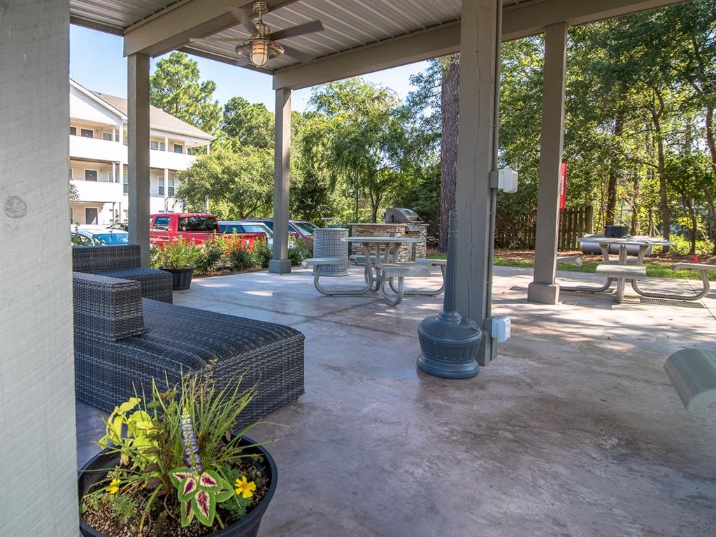 Hawthorne at New Centre Image 6