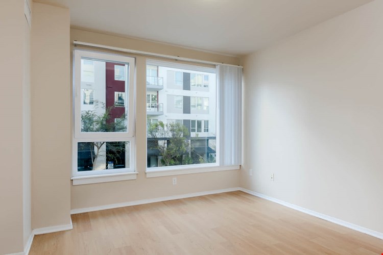 Market Street Village Image 47