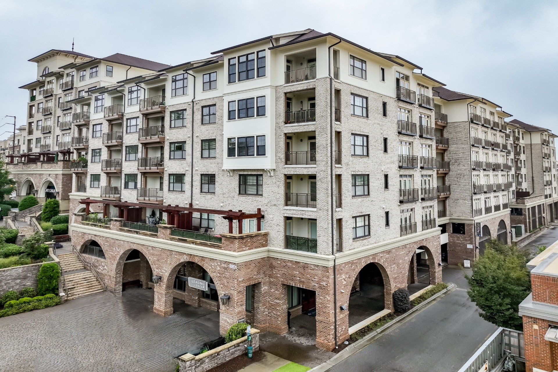 Berkshire Village District Image 32