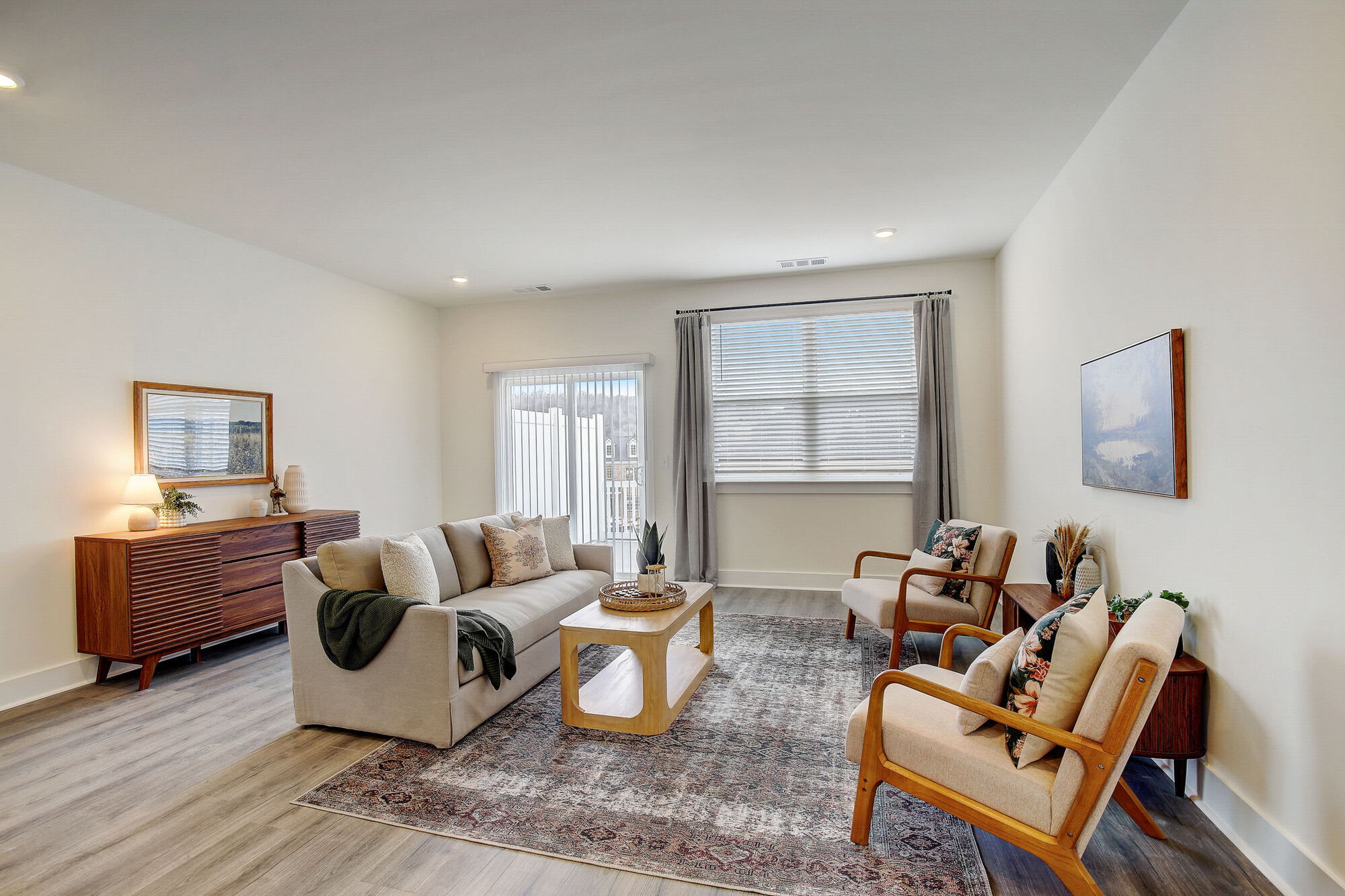 Blakeney Commons Townhomes Image 12