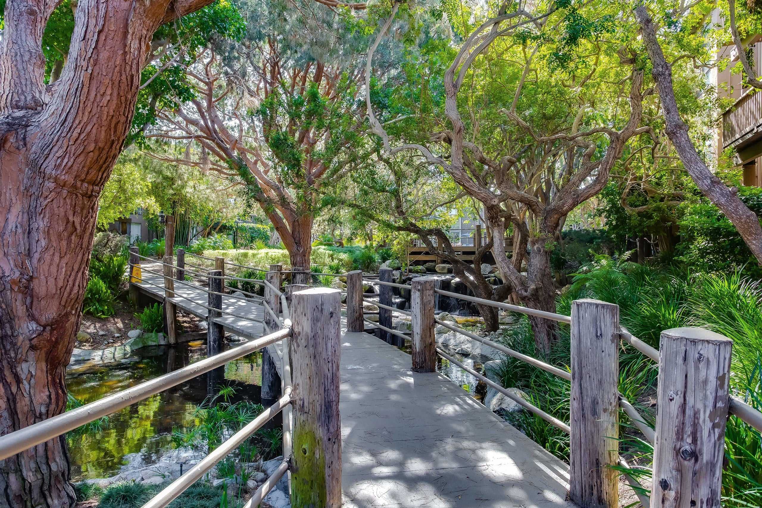 Mariners Village Image 6