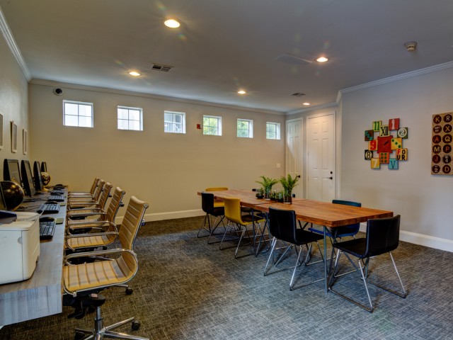 Pavilions at Pebble View Image 9