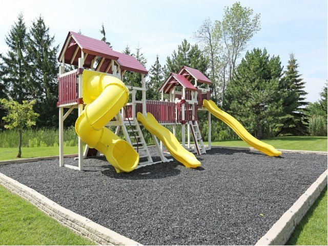 Kids Playground/Activity Center