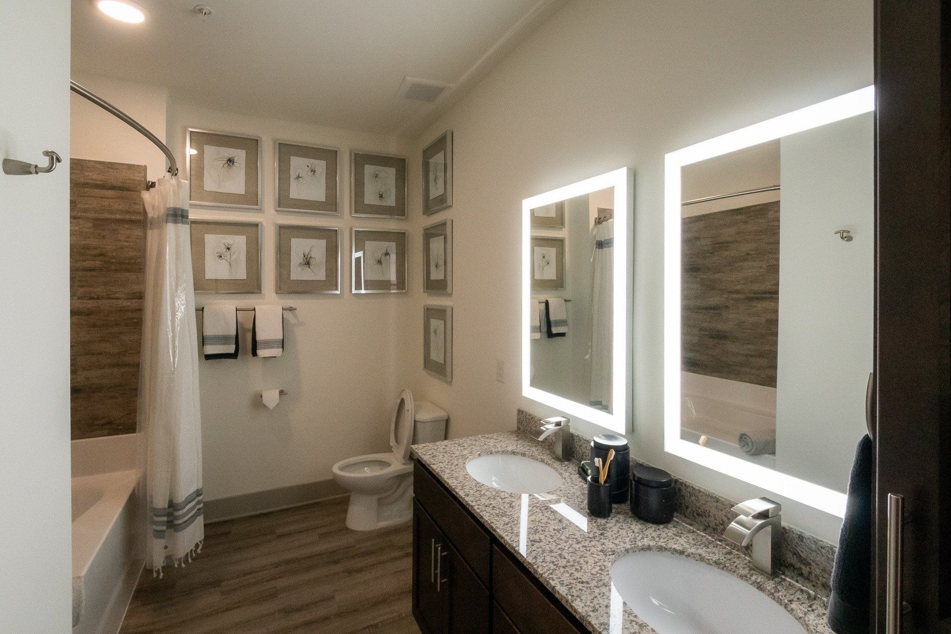 Overlook @ Farragut Image 9