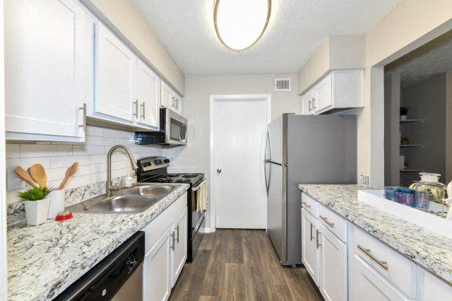 Woodcrest Village Image 4