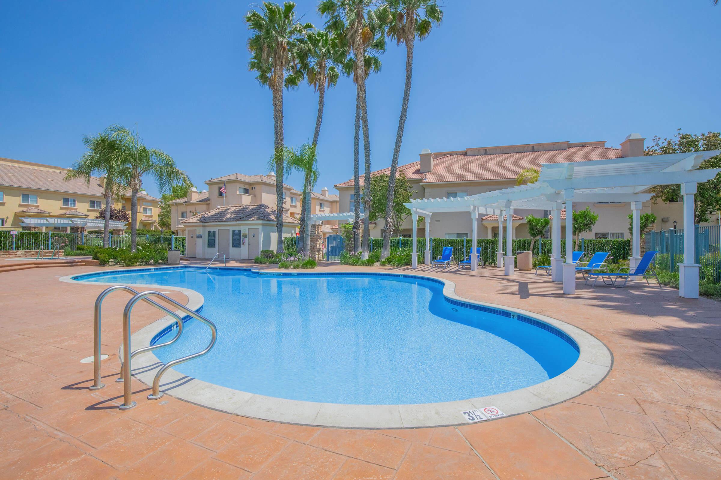 Colony Townhomes Image 1