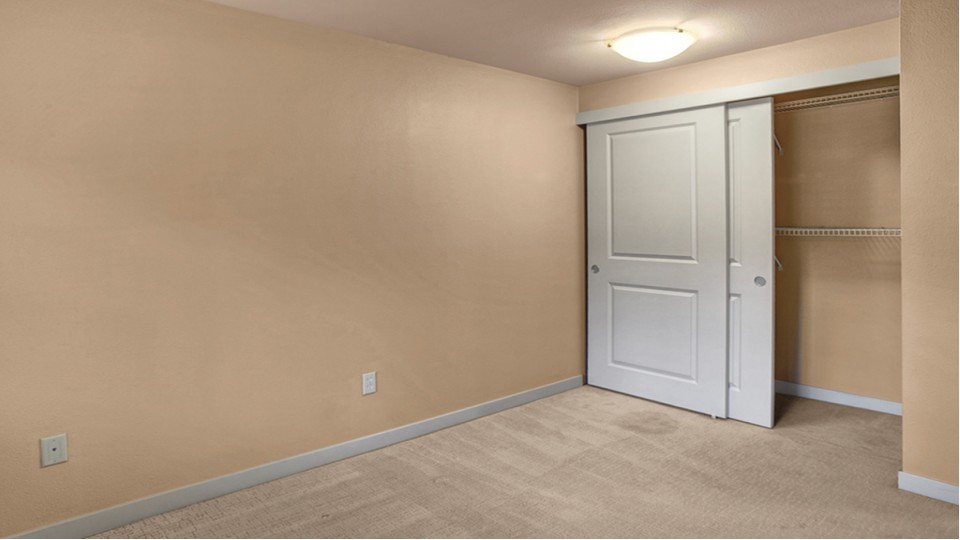 Vermont Apartment Homes Image 6