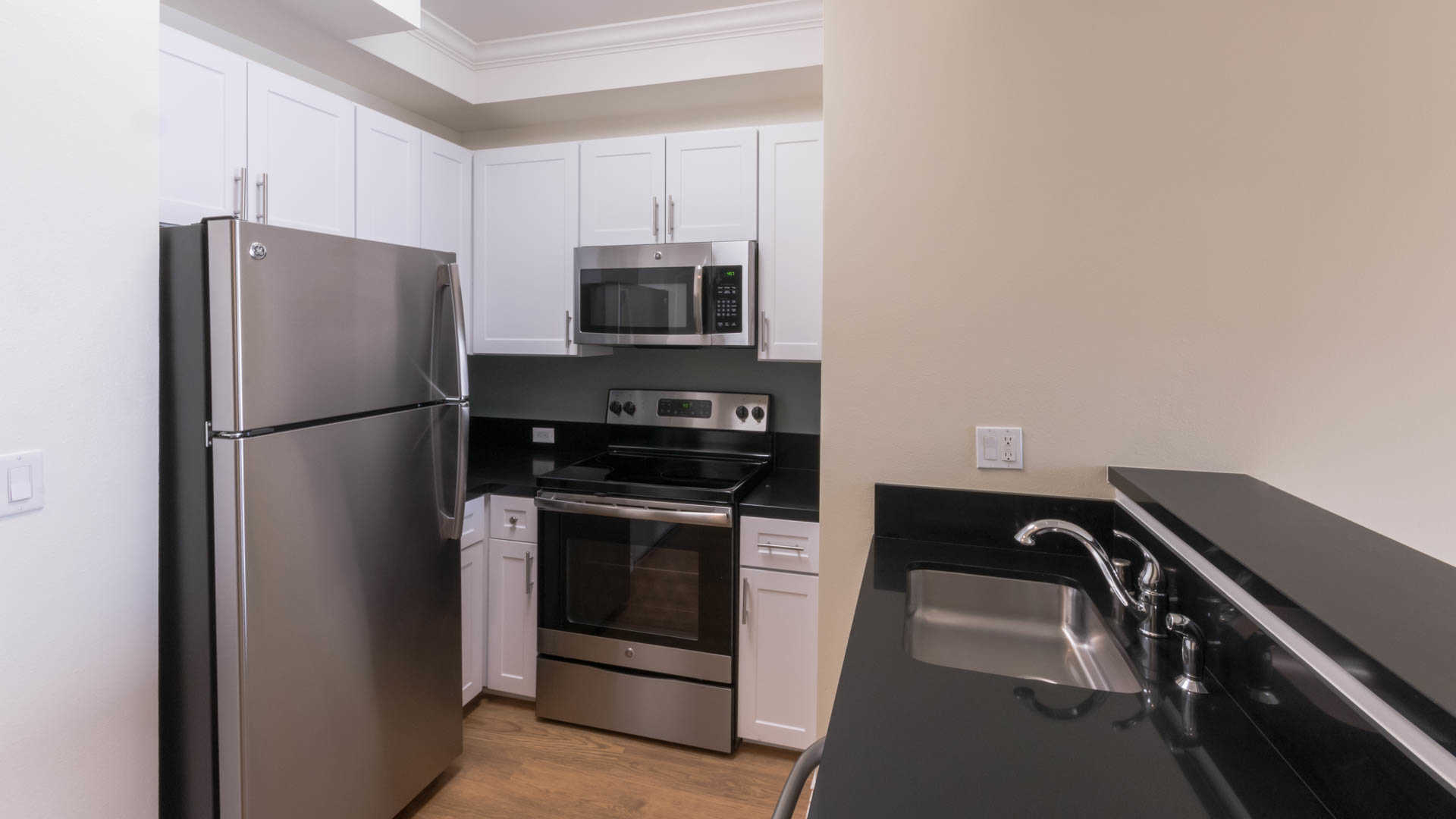 425 Broadway Image 4