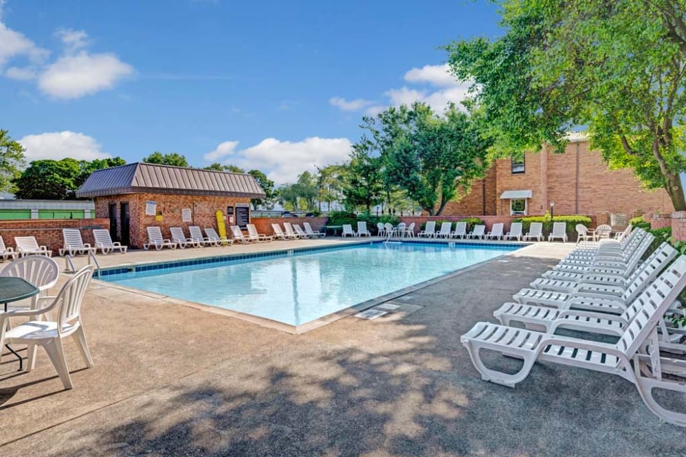 Wilson Plaza Image 1